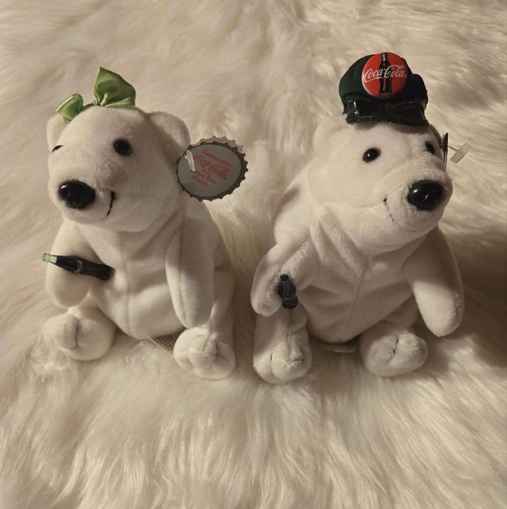 Coca Cola 1997 Set of 2 Young POLAR BEARS BEAN BAG Plush Style # 0144 And 0146